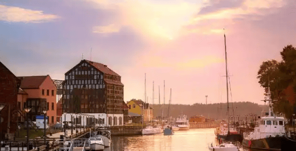 奇幻赛事_立陶宛失望透顶奇幻赛事，与中国闹翻4年后，当初美台说好的合作至今没看到