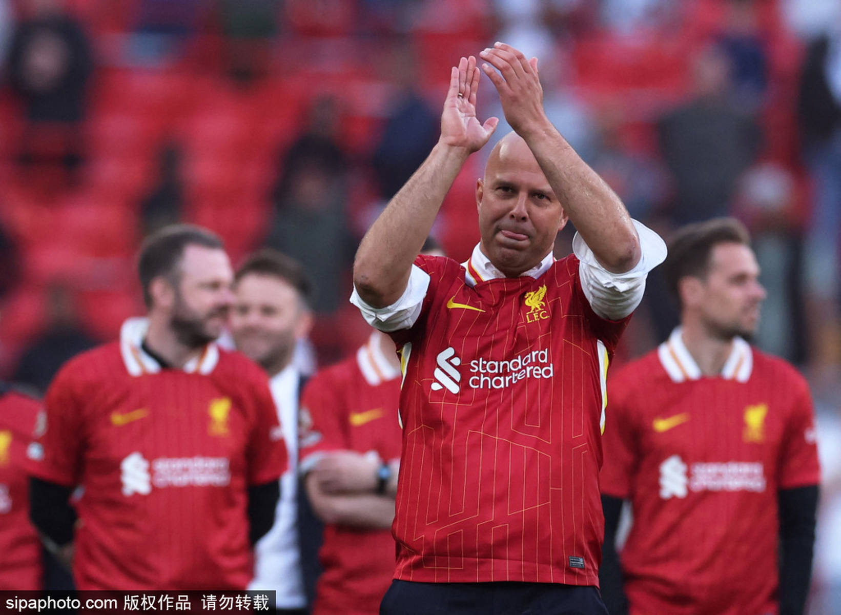 皇冠信用网怎么开户_热刺送利物浦英超提前夺冠 切尔西阿森纳需列队祝贺