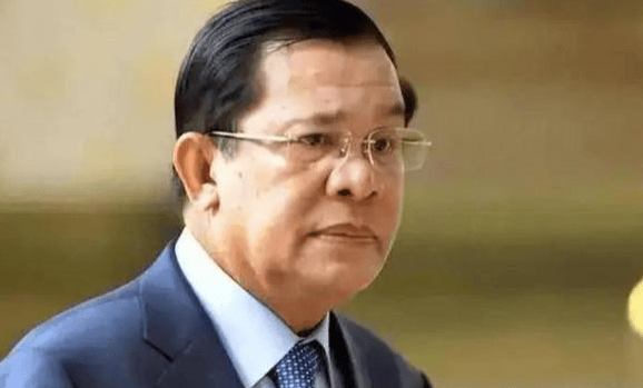 巴西足球联赛_佩通坦也不是好欺负的巴西足球联赛，双管齐下，强力反击洪森，事情不简单