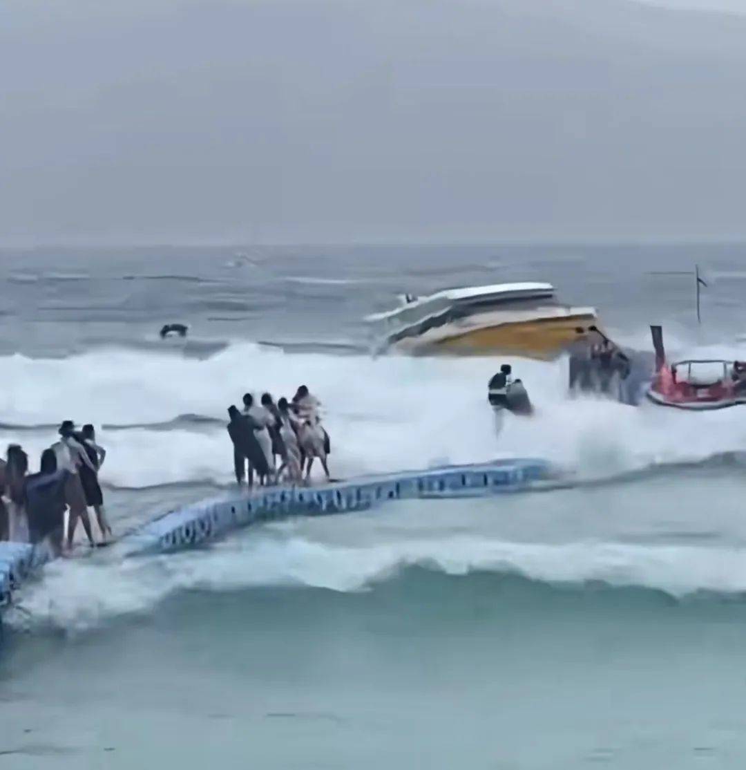 皇冠信用网代理_中国女游客被砸身亡！女儿崩溃：原定明天回国皇冠信用网代理，刚退休的年纪，意外先到了！