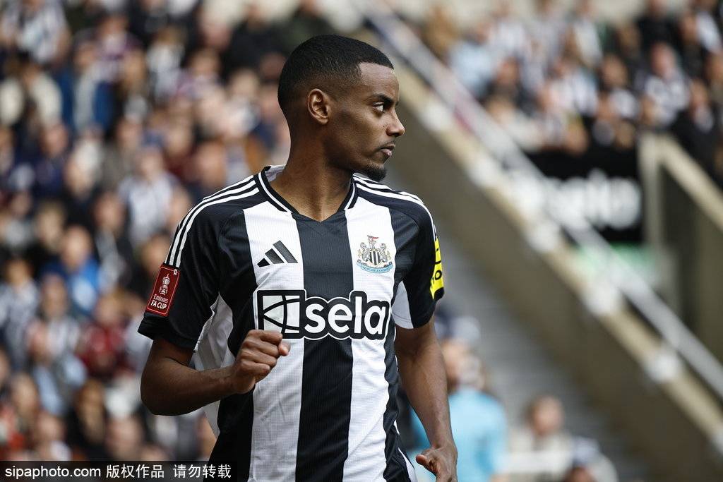 皇冠信用網怎么开户_要加钱皇冠信用網怎么开户！曝纽卡坚持1.5亿镑转会费 利物浦决定放弃伊萨克