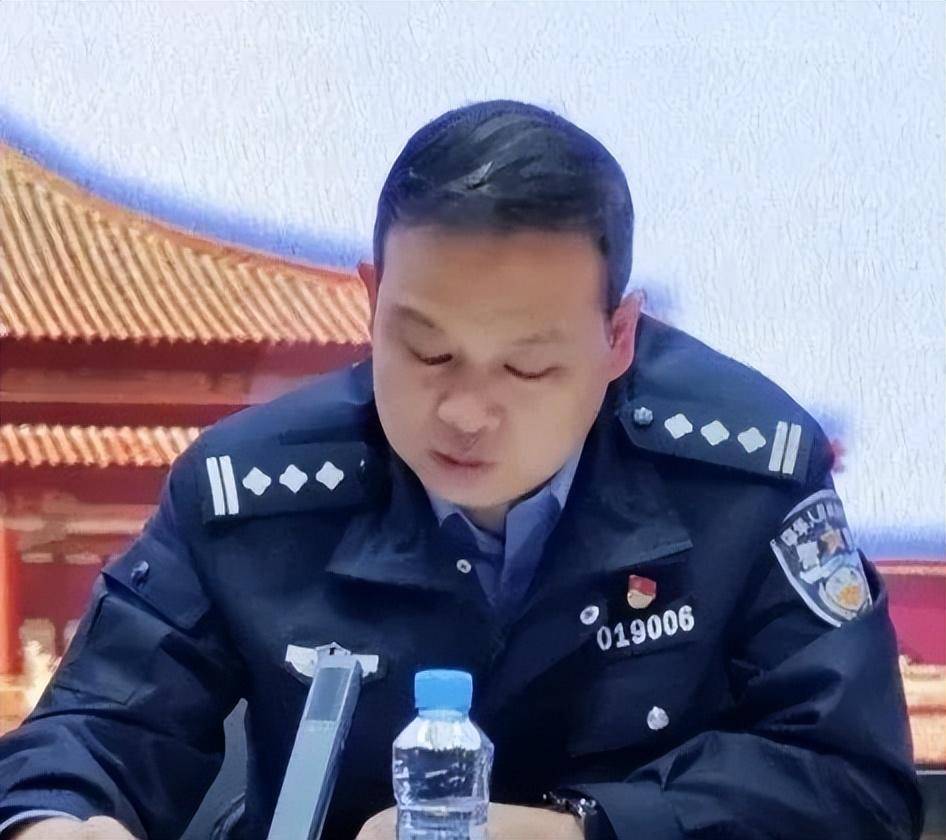 皇冠信用網代理申请_危印国皇冠信用網代理申请，主动投案