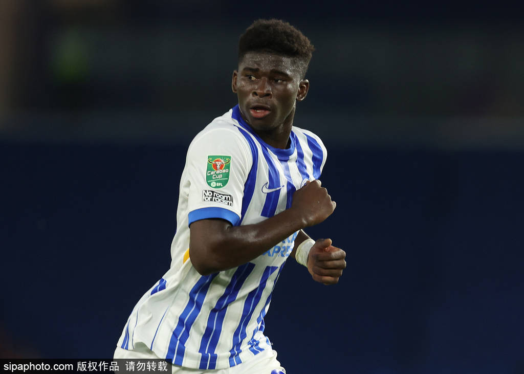 洛杉矶银河vs西雅图海湾人_曼联转会风云：B费若赴沙特洛杉矶银河vs西雅图海湾人，巴莱巴身价飙升至1亿镑的背后故事