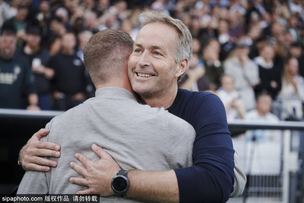 皇冠信用网会员账号_拒绝爆冷！中超争冠热门3-2读秒绝杀皇冠信用网会员账号，上海海港主场全取3分，冲冠