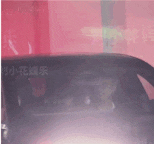 NBA篮球返水_他俩没分手但被拍到吵架了NBA篮球返水，吵得很凶......