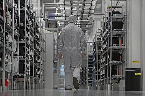 皇冠代理管理端_法庭文件曝光：美国曾施压荷兰皇冠代理管理端，想要豁免中国籍CEO必须换