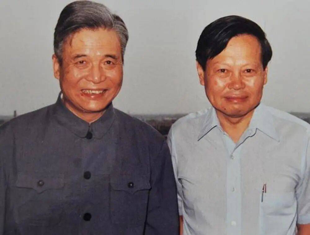 皇冠信用網代理如何申请_“大先生”千古皇冠信用網代理如何申请，杨振宁的一生