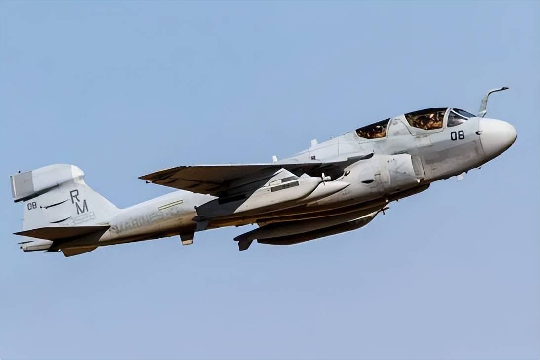 皇冠信用网登1_近日曝光！中国用一辆吉普车虚拟10万吨航母皇冠信用网登1，南海戏耍美军侦察机