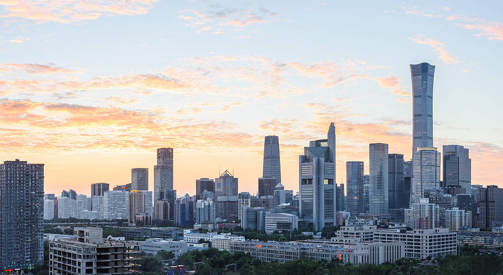 皇冠信用網登2_全国房价跌回2016年致居民财富缩水近40万亿皇冠信用網登2，中央财办原副主任：调控思路要尽快转向，应该“支持房价上涨”！