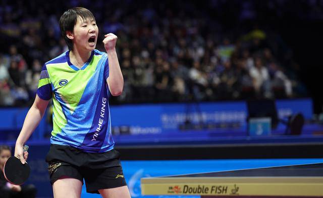 皇冠信用开户_再次与女单冠军擦肩皇冠信用开户，孙颖莎难掩失落，王曼昱说“彼此更强了” 道尽英雄相惜