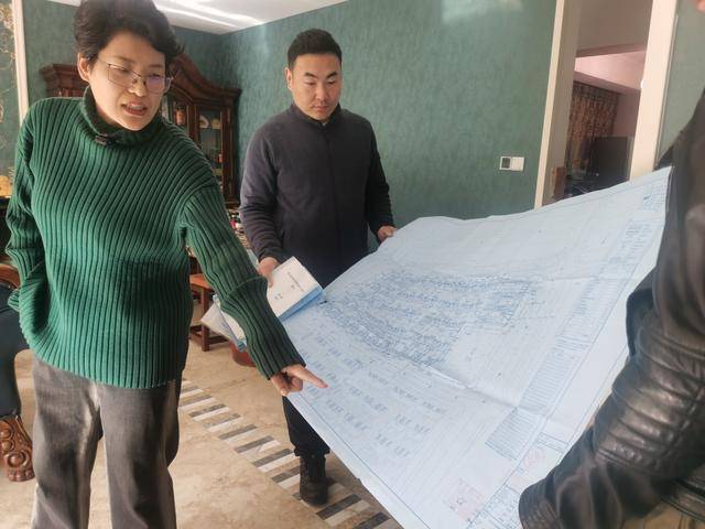 C罗确认2026世界杯后退役
_自家别墅门口咋不能停车了?青岛一小区实施管理新规C罗确认2026世界杯后退役
,物业称消防通道严禁占用