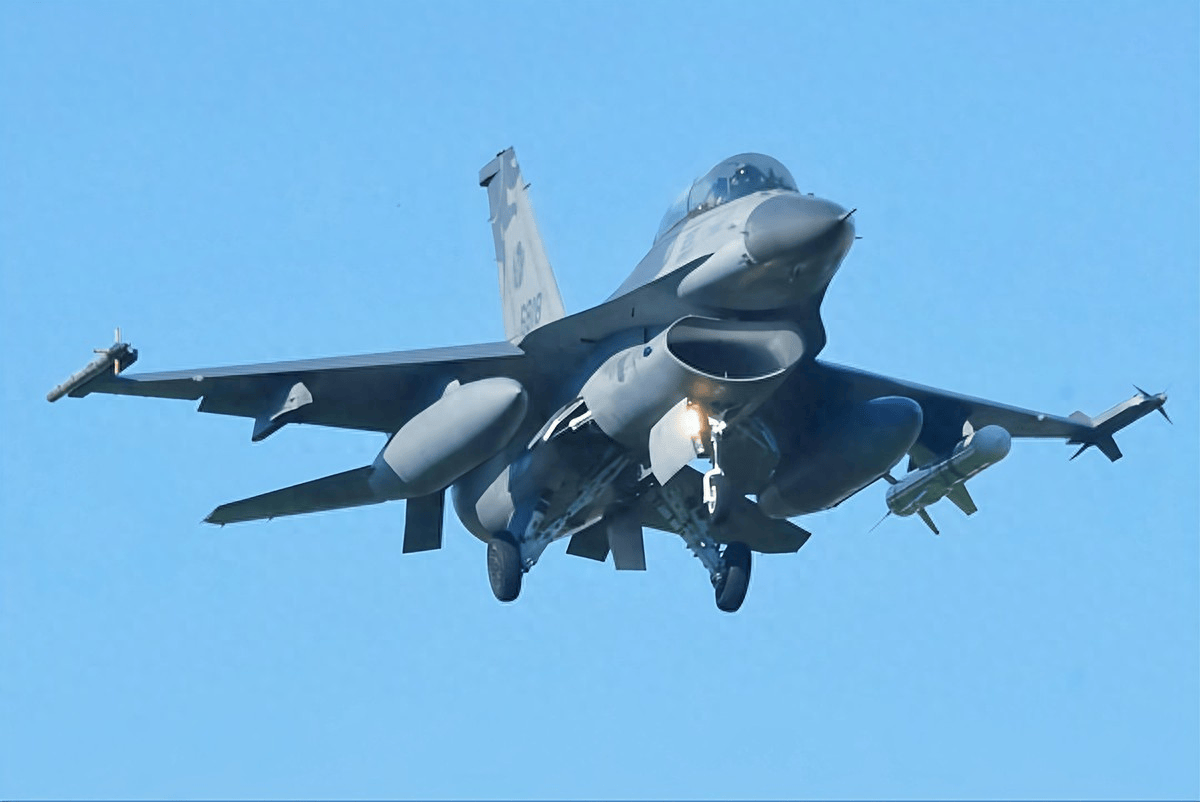 皇冠信用网注册网址_美方失算皇冠信用网注册网址，中国战斗机出口激增，不止歼10C，歼35也将热销