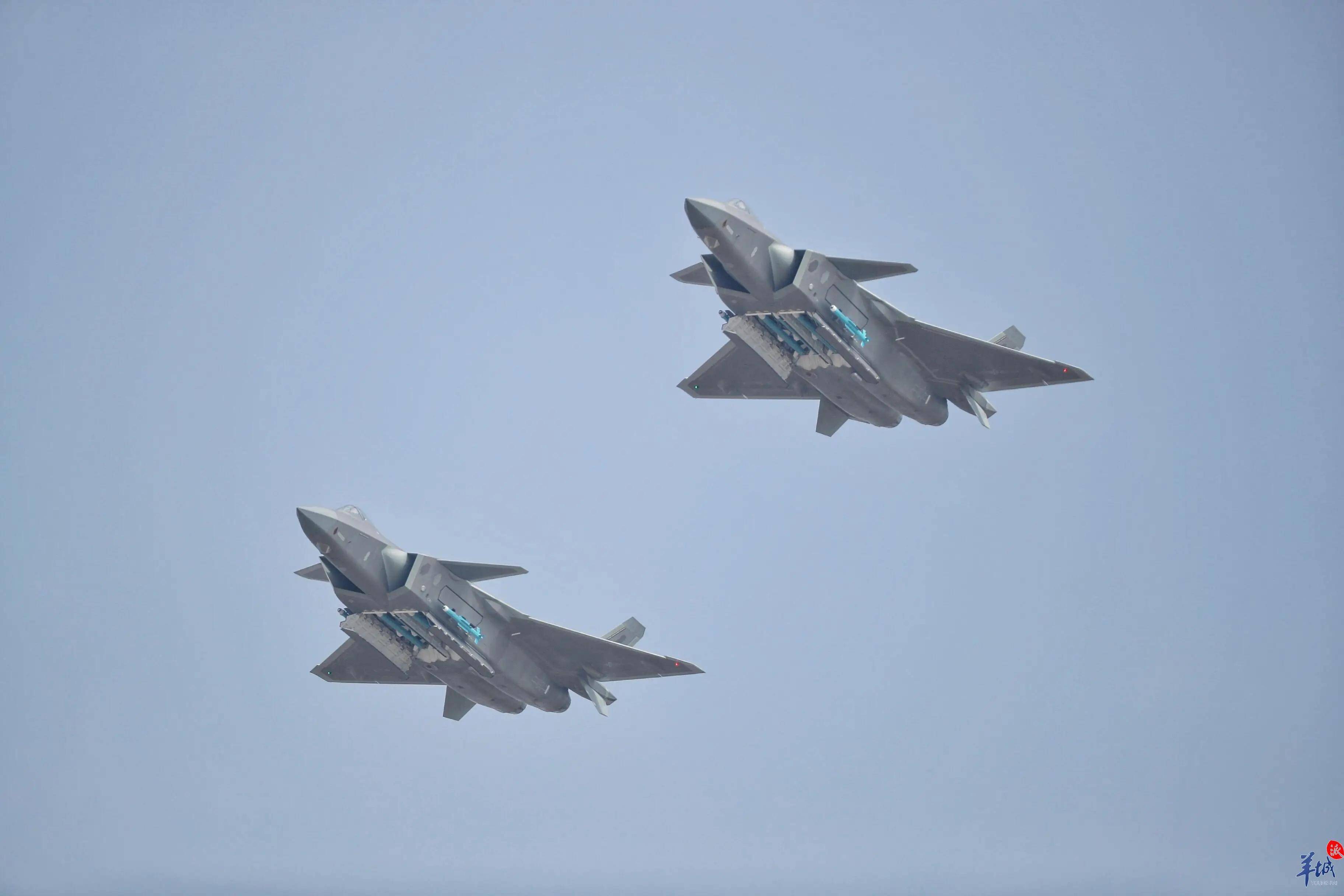 皇冠体育App下载_中国解放军释重磅信号!歼20首次亮剑台海皇冠体育App下载,将打瘫台军海马斯远火