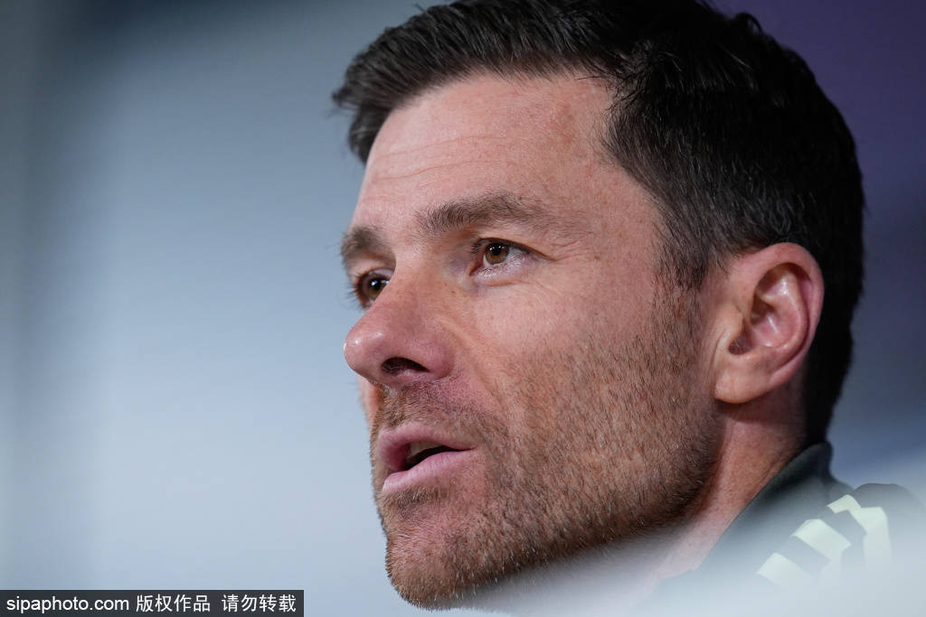 皇冠在线客服
_马卡列阿隆索下课五大原因:随意开大脚、与维尼修斯交恶等